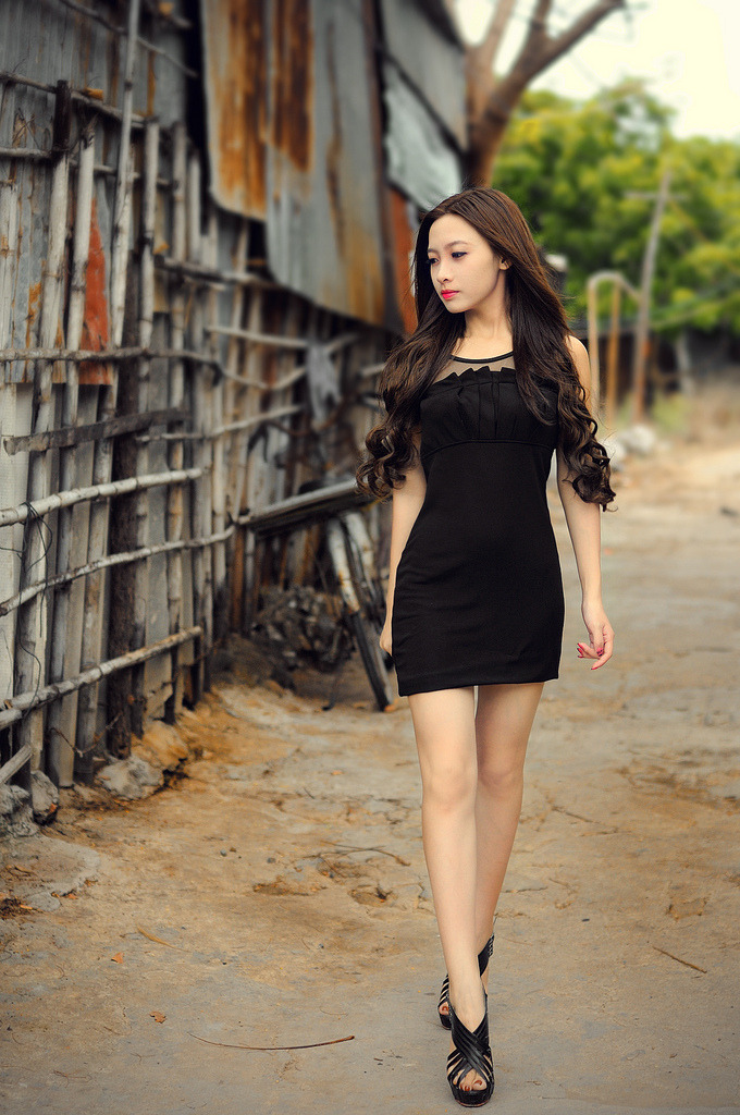 女大学生的红色笔记本